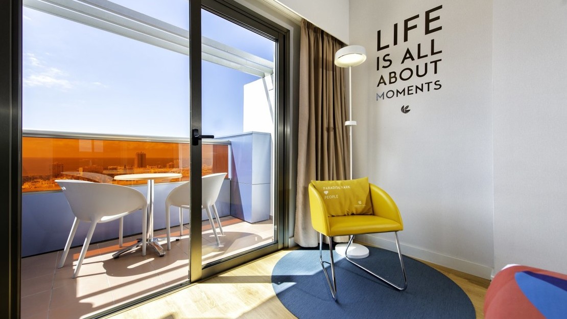 Paradise Park Fun Lifestyle Hotel